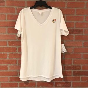 Surfer tee vintage wave print tee